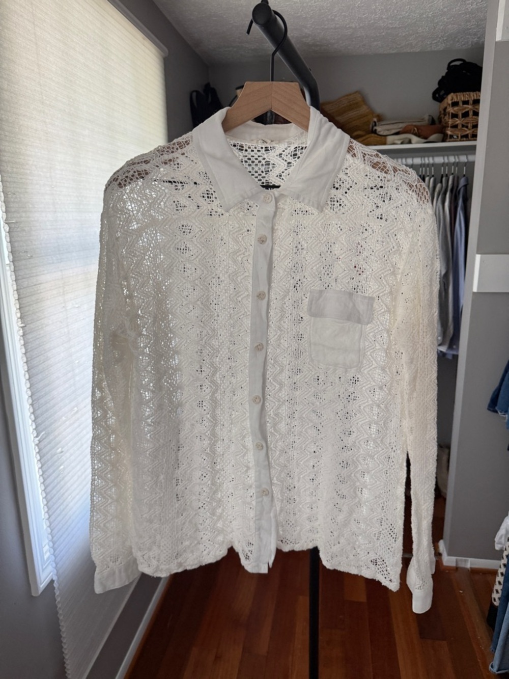 POL boho lace button down